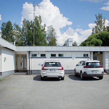 Tuurin Yoesaeiloe Apartment Bagian luar foto